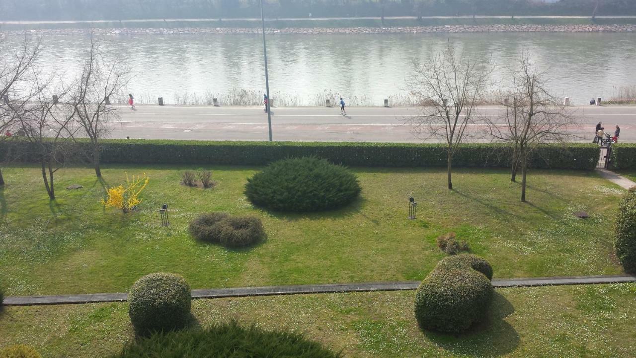 Verona Amazing River View Exterior photo
